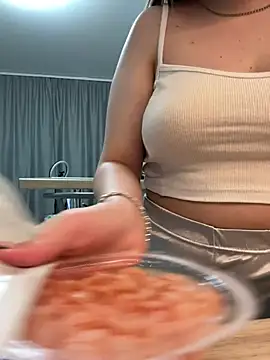 heavenly charm online show from 02/25/26, 03:01