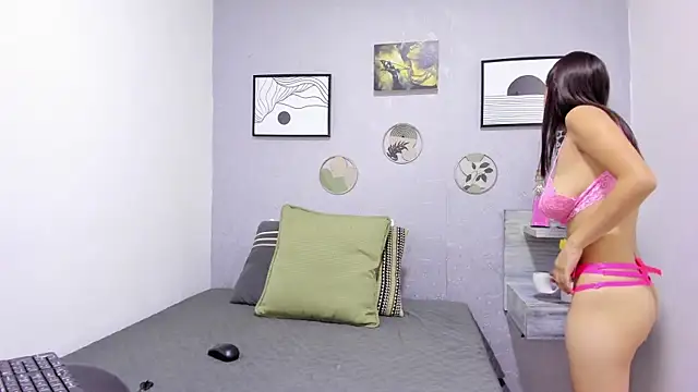 Snapshot of dulce_maria191 chatting on 03/03/26, 03:52 dulce maria191 online show from 03/03/26, 03:52