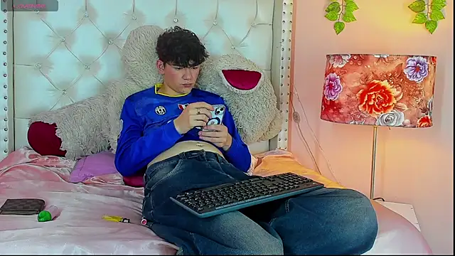 Philippsx online show from 03/11/26, 05:23