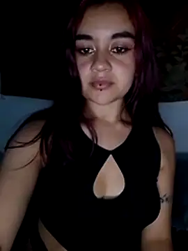 Snapshot of Lucy_allen1 chatting on 03/04/26, 04:31 Lucy allen1 online show from 03/04/26, 04:31