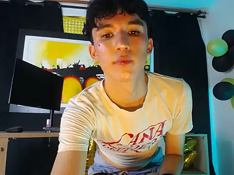 jullian ricci online show from 03/08/26, 02:04