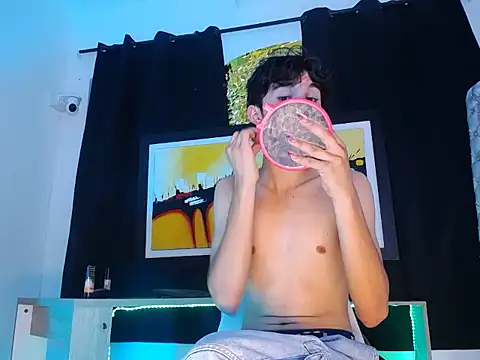 jullian ricci online show from 03/25/26, 07:46