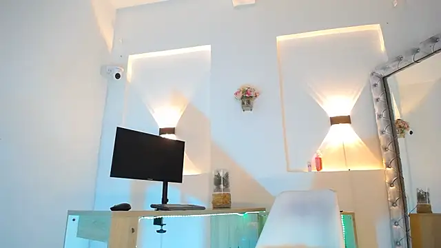 jullian ricci online show from 04/06/26, 08:43