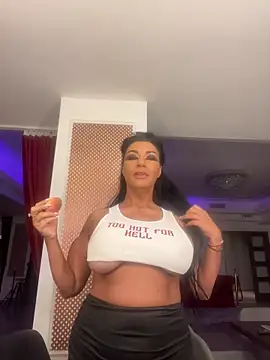 MissyJollie online show from 04/15/26, 07:07