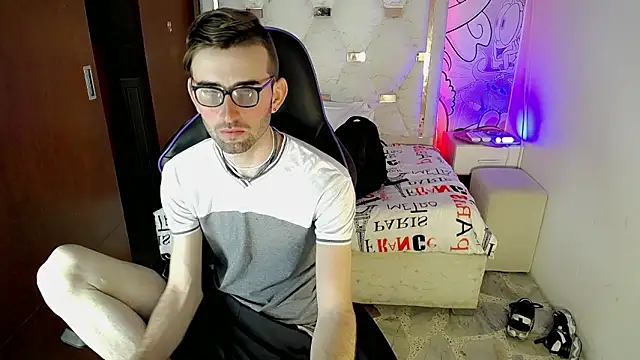 Top and bottom online show from 03/14/26, 08:37