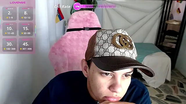 Top and bottom online show from 06/15/26, 09:03