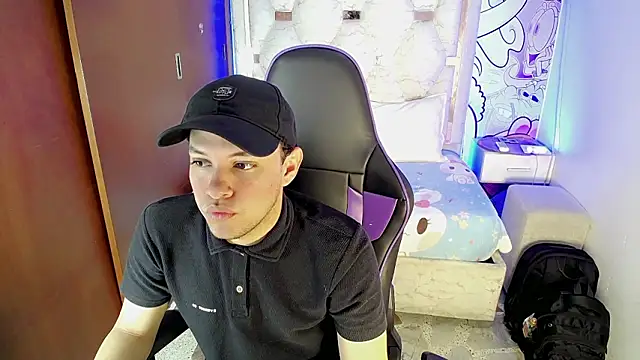 Top and bottom online show from 03/20/26, 08:21