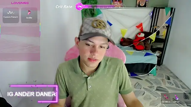 Top and bottom online show from 06/10/26, 04:46