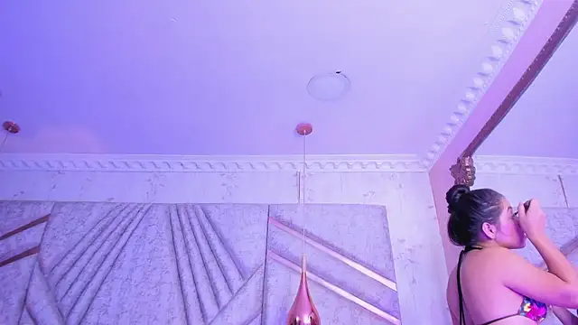 CloheBell online show from 03/08/26, 01:14