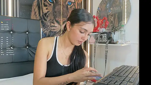  ArianaToroo online show from 03/26/26, 03:43