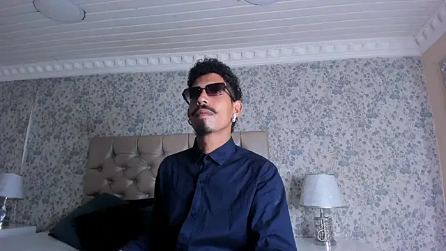 NoaahTylor online show from 02/19/26, 08:28