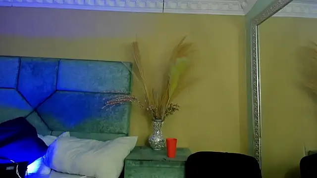 Snapshot of NoaahTylor chatting on 06/20/26, 04:28 NoaahTylor online show from 06/20/26, 04:28