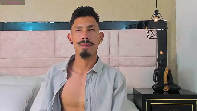 NoaahTylor online show from 03/13/26, 07:41