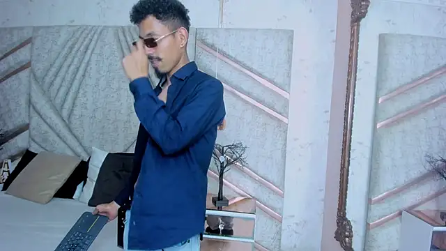 NoaahTylor online show from 03/10/26, 08:46