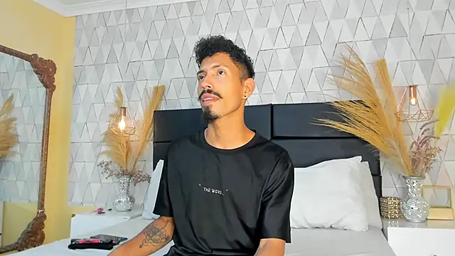 NoaahTylor online show from 03/23/26, 08:08