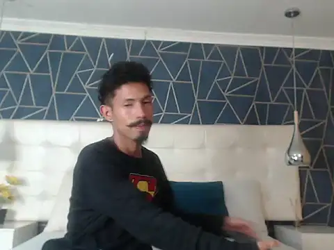 NoaahTylor online show from 02/14/26, 06:41