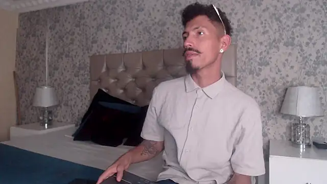 NoaahTylor online show from 03/16/26, 08:11