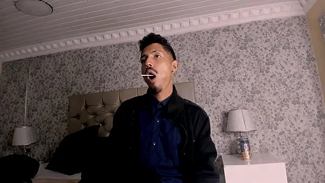 NoaahTylor online show from 04/06/26, 03:13