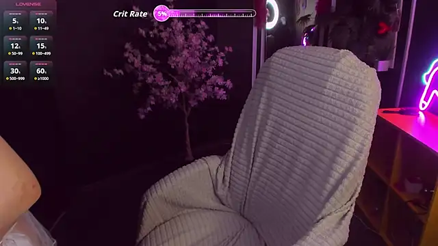 Snapshot of May_Ling chatting on 05/31/26, 11:05 May Ling online show from 05/31/26, 11:05