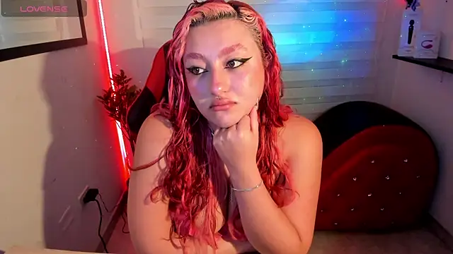 Emily Jonesh online show from 05/01/26, 01:38