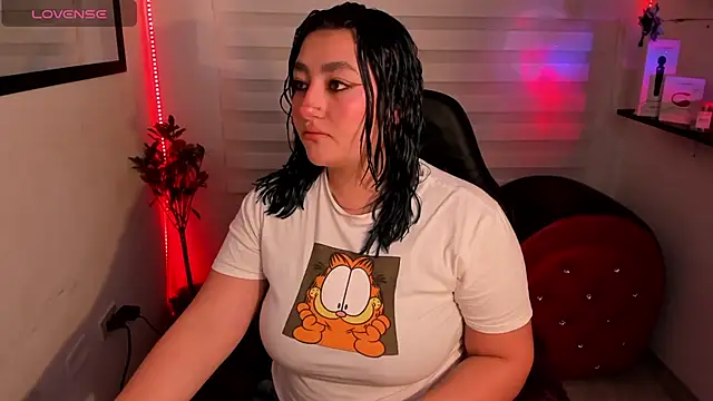 Emily Jonesh online show from 07/03/26, 12:22