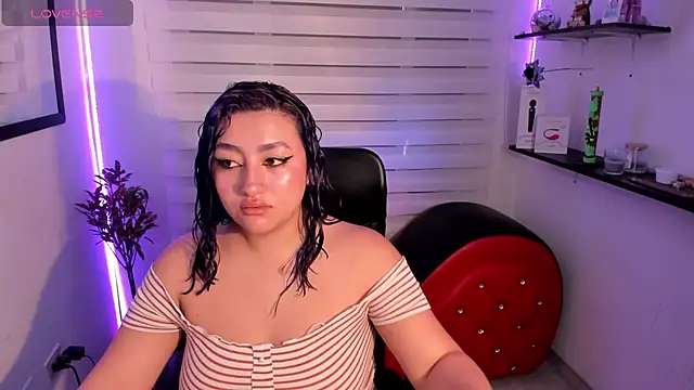 Emily Jonesh online show from 05/28/26, 12:33