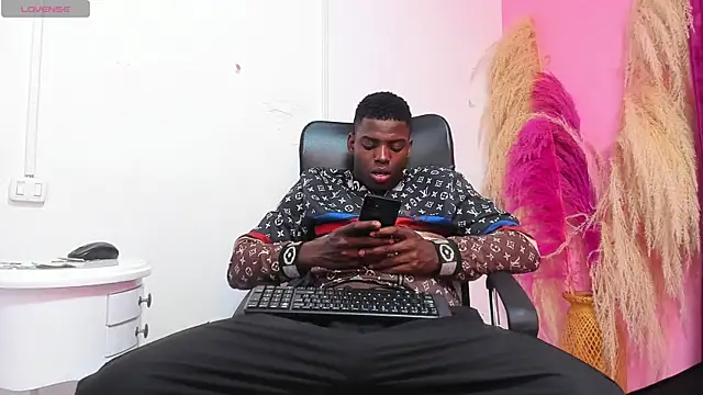 pipeking020 online show from 04/14/26, 04:17