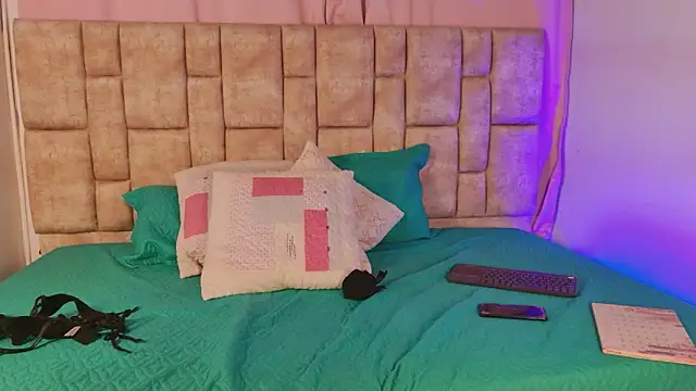 MelanyStone  online show from 03/13/26, 10:09