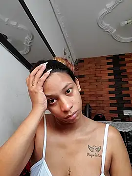Snapshot of MelanyStone_ chatting on 07/19/26, 01:30 MelanyStone online show from 07/19/26, 01:30