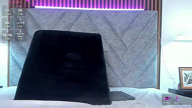 Kendra-Rousee online show from 04/16/26, 09:39