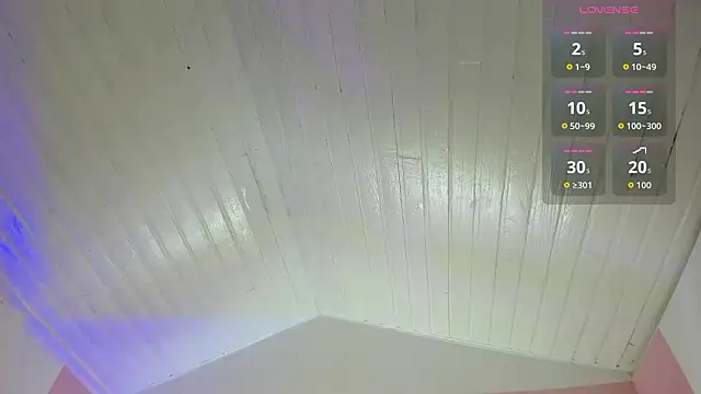 Snapshot of Siena_fox chatting on 03/10/26, 07:18 Siena fox online show from 03/10/26, 07:18