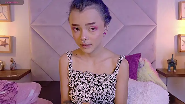 Sateh and Hikary online show from 04/05/26, 08:59