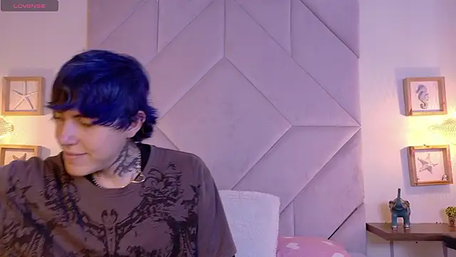 Sateh and Hikary online show from 03/16/26, 09:39