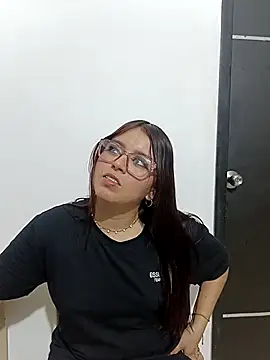 Snapshot of Royal_street_1 chatting on 02/11/26, 03:17 Royal street 1 online show from 02/11/26, 03:17