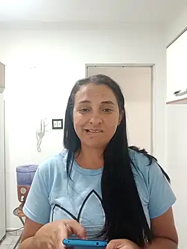 Snapshot of luamel2126 chatting on 02/28/26, 03:33 luamel2126 online show from 02/28/26, 03:33