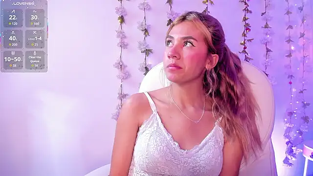 Snapshot of Chris_Velvett chatting on 03/16/26, 08:22 Chris Velvett online show from 03/16/26, 08:22