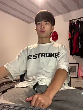 Gatito gg online show from 03/04/26, 01:35