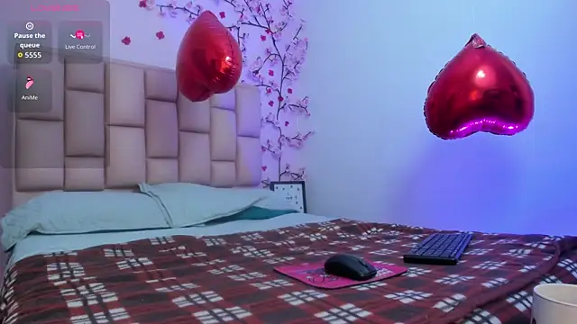 emma cg online show from 04/04/26, 02:56