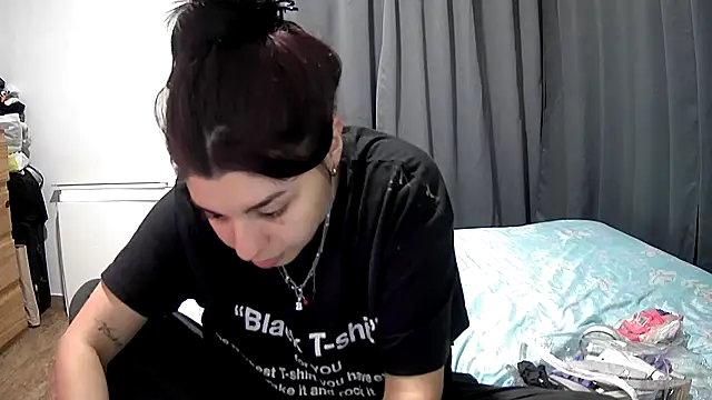 violetazein7 online show from 05/27/26, 08:49