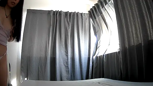 violetazein7 online show from 03/25/26, 07:02