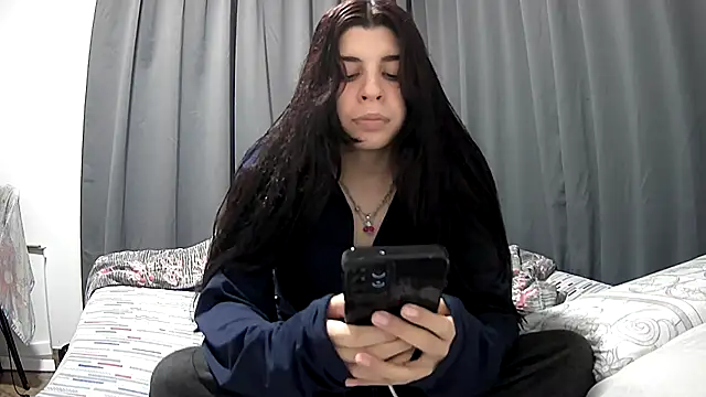 violetazein7 online show from 05/25/26, 11:14