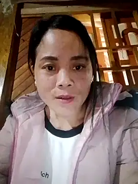 Snapshot of molly-xx chatting on 02/20/26, 03:14 molly-xx online show from 02/20/26, 03:14