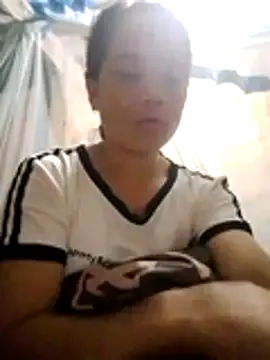 Snapshot of molly-xx chatting on 07/13/26, 10:42 molly-xx online show from 07/13/26, 10:42