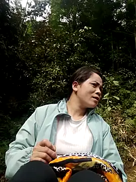 Snapshot of molly-xx chatting on 02/22/26, 08:17 molly-xx online show from 02/22/26, 08:17