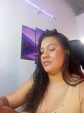ZoeParcker online show from 04/05/26, 06:03