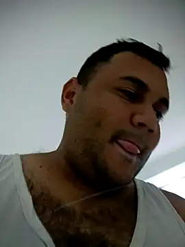 Snapshot of Mohamed1627 chatting on 03/02/26, 05:08 Mohamed1627 online show from 03/02/26, 05:08