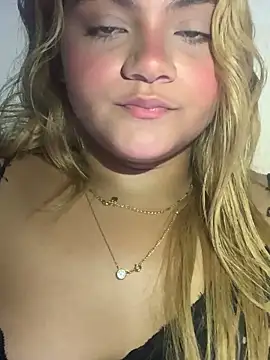 ayla0881 online show from 02/15/26, 11:03