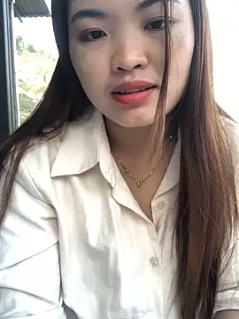 Snapshot of newbaby1 chatting on 02/26/26, 01:38 newbaby1 online show from 02/26/26, 01:38