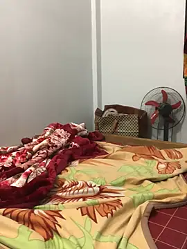 Snapshot of newbaby1 chatting on 02/23/26, 01:12 newbaby1 online show from 02/23/26, 01:12