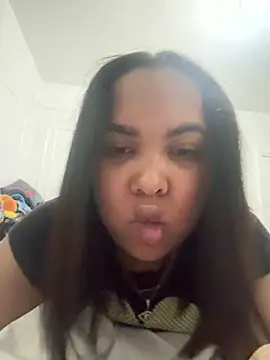 009lesli online show from 02/17/26, 03:26